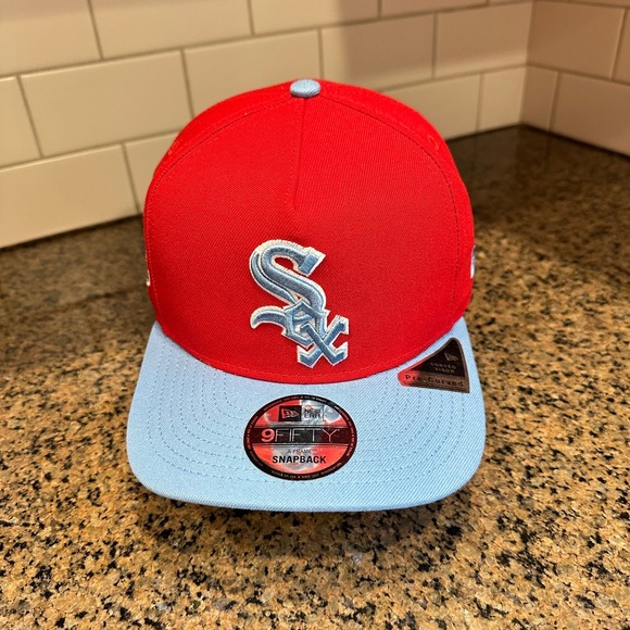 New Era Other - Chicago White Sox Hat New Era 9FIFTY Snapback Men's Red Blue World Series '05